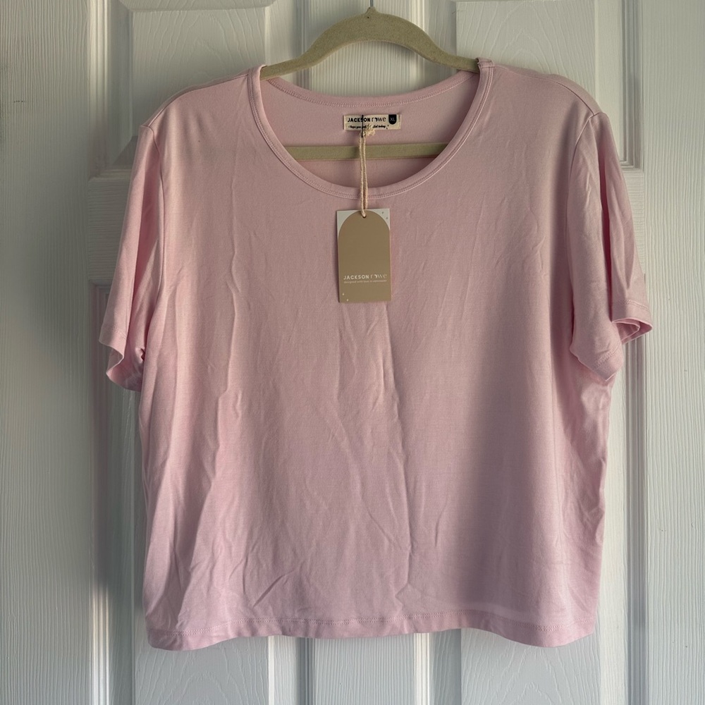 NWTJackson Rowe Protea Crop Tee in Whisper Pink, size XL